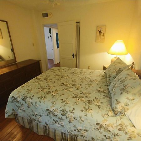 Historic Tremain Cottages Mount Dora Kamer foto